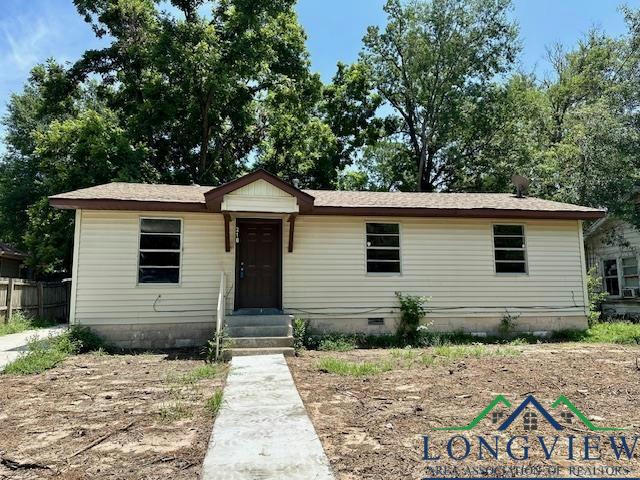 210 SIDNEY ST, LONGVIEW, TX 75602, photo 1 of 13